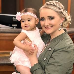 Meet your Posher, Kayja